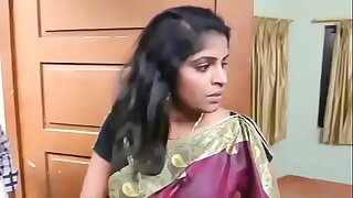 Comatose Indian Aunty Relationship with Sneak-thief ( 270p )